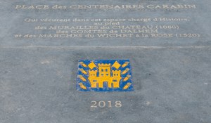 Inauguration de la "Place des Centenaires Carabin"